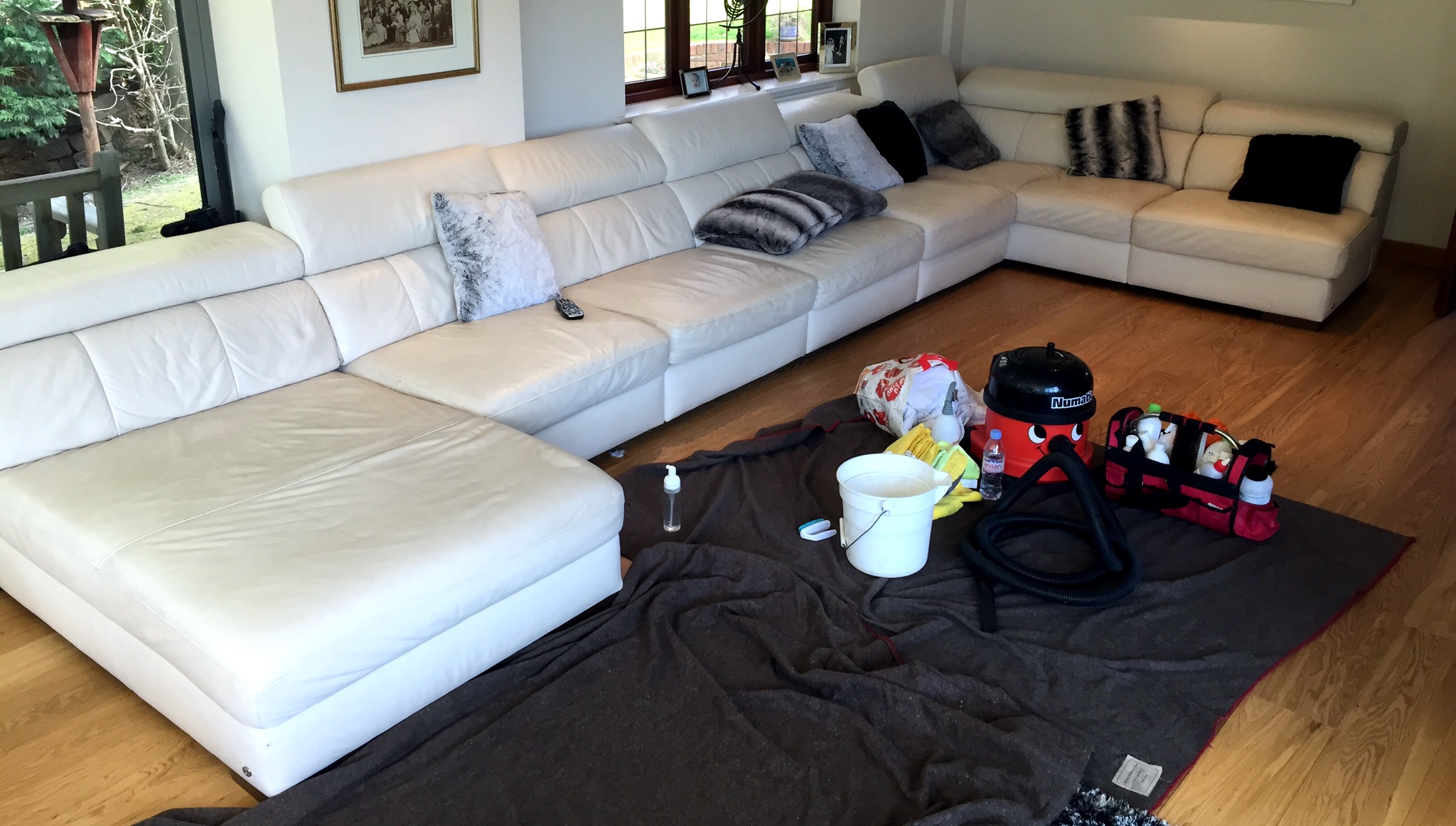 Leather Sofa Cleaning Surrey Hants Leather Sofa Cleaning Surrey Hants